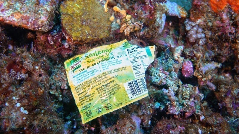 Greenpeace discovers plastic invasion