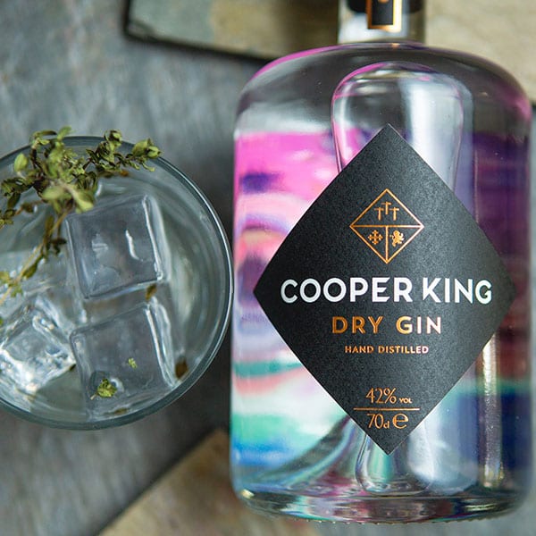 Untitled-1_0000_Cooper King Distillery_Dry Gin Lifestyle 5 Cooper-King-Distillery_Dry-Gin-Detail 3