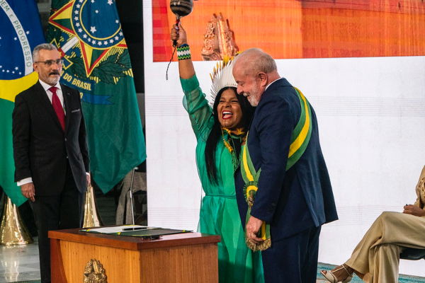 President Luiz Inácio Lula da Silva signing in Sonia Guajajara as Minister of Indigenous Peoples