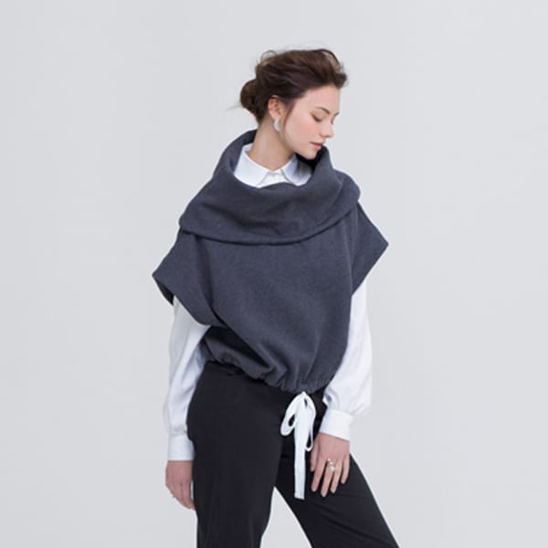 Dark grey poncho, Zola Amour